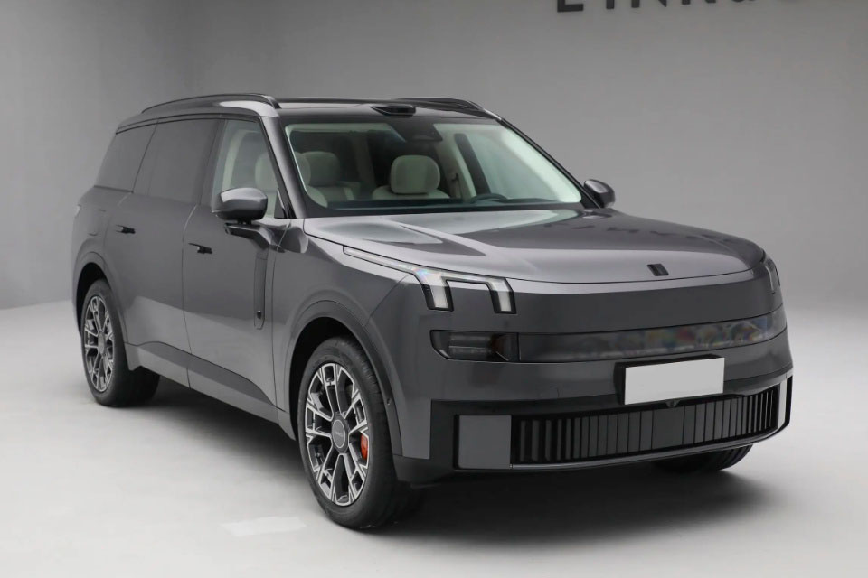 Lynk & Co 900 Ultra (6 seats), серый