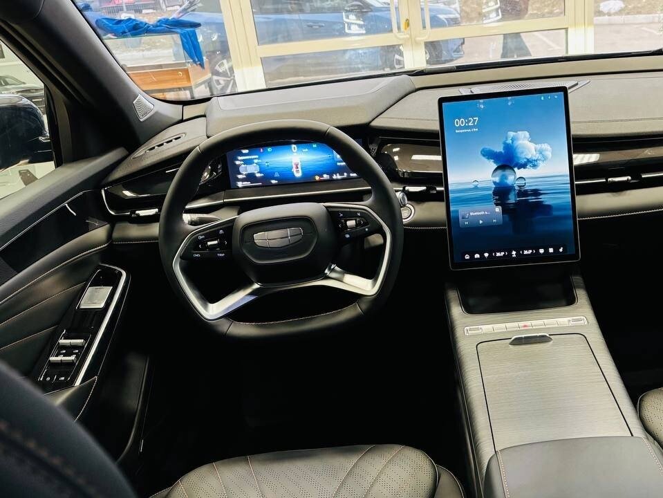 Geely Preface Флагман, черный