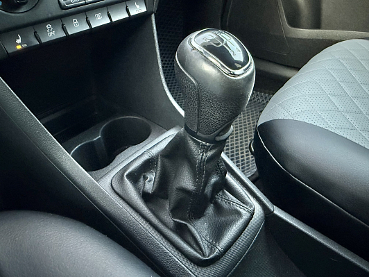 Skoda Rapid Active, 2017 года, пробег 155600 км