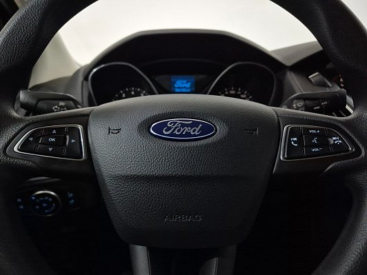 Ford Focus SYNC Edition, 2017 года, пробег 64786 км