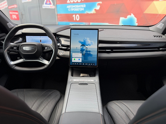 Geely Preface Флагман, 2024 года, пробег 17981 км