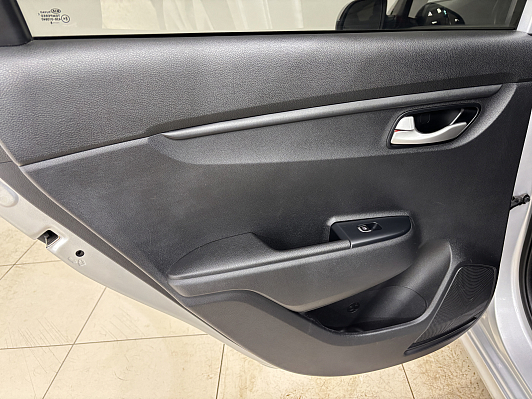 Kia Rio Luxe, 2018 года, пробег 109040 км