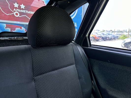 Lada (ВАЗ) 2112, 2005 года, пробег 338000 км