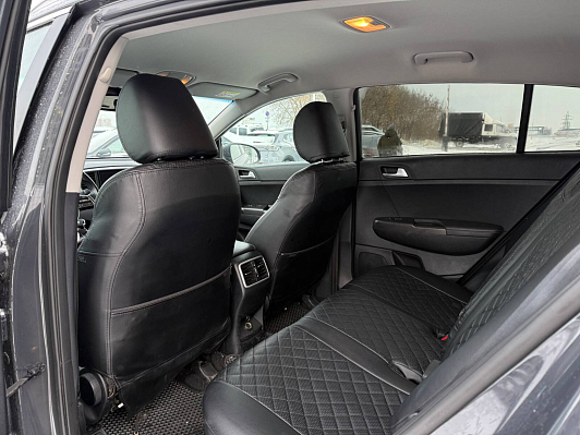 Kia Sportage Luxe, 2021 года, пробег 83329 км