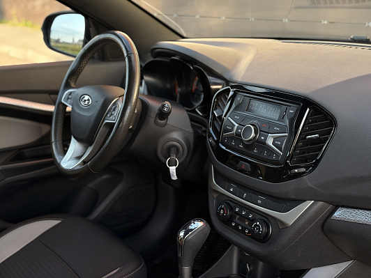 Lada (ВАЗ) Vesta Luxe, 2020 года, пробег 56705 км
