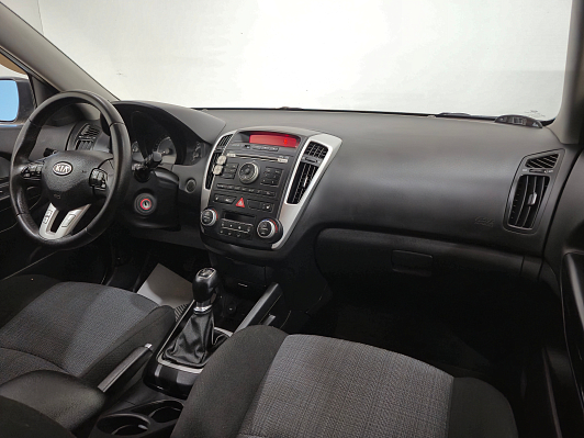 Kia Ceed, 2010 года, пробег 179993 км