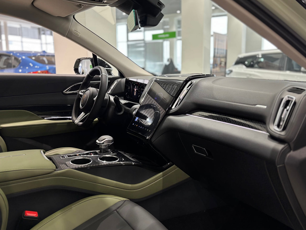 Hongqi HS3 Комфорт (Comfort), зеленый