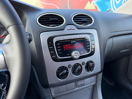 Ford Focus Comfort, 2008 года, пробег 260000 км