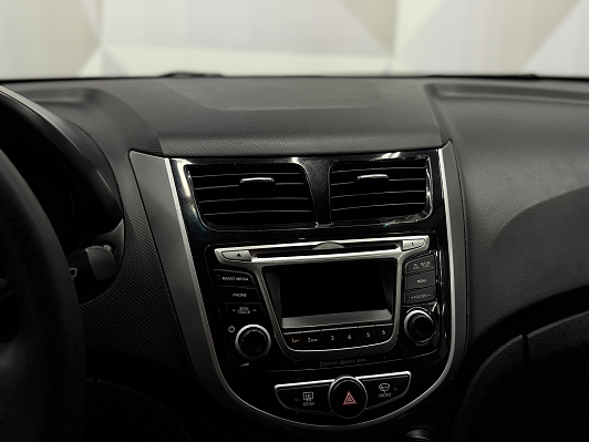 Hyundai Solaris Elegance, 2016 года, пробег 174430 км