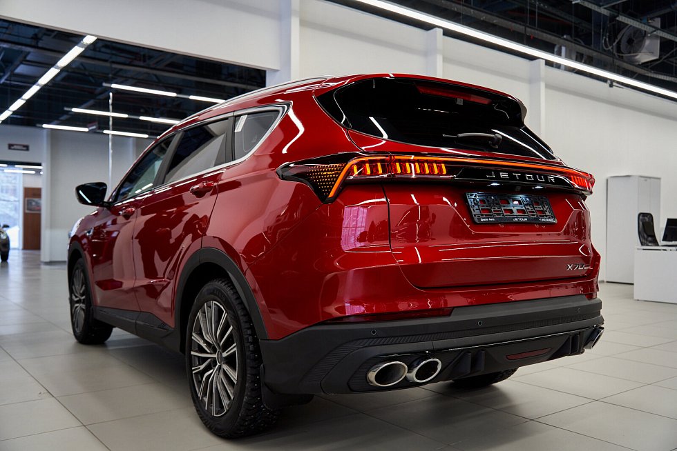 Jetour X70+ Престиж, красный