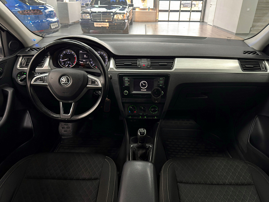 Skoda Rapid Active, 2016 года, пробег 194061 км