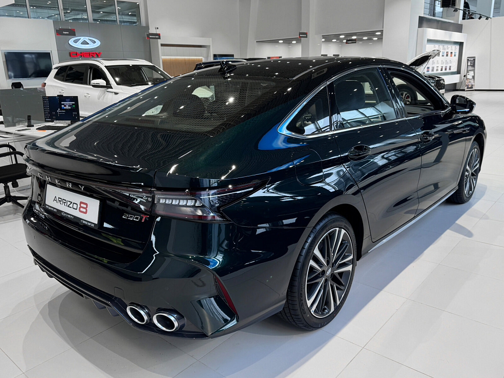 Chery Arrizo 8 Ultra, зеленый