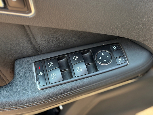 Mercedes-Benz E-Класс, 2010 года, пробег 251538 км