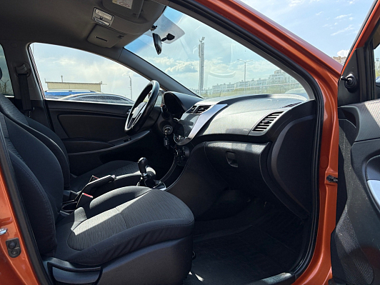 Hyundai Solaris Active, 2015 года, пробег 160426 км