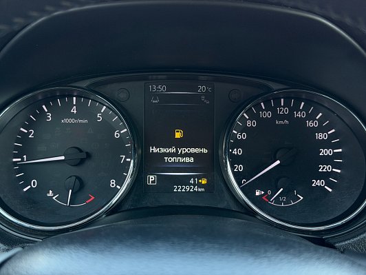 Nissan X-Trail LE Top, 2017 года, пробег 222911 км