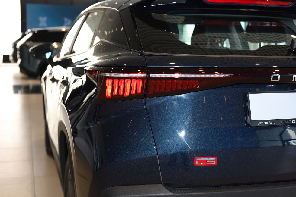 Omoda C5 Стиль (2025), синий