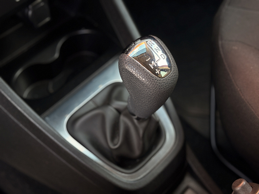 Lada (ВАЗ) XRAY Comfort, 2018 года, пробег 32200 км