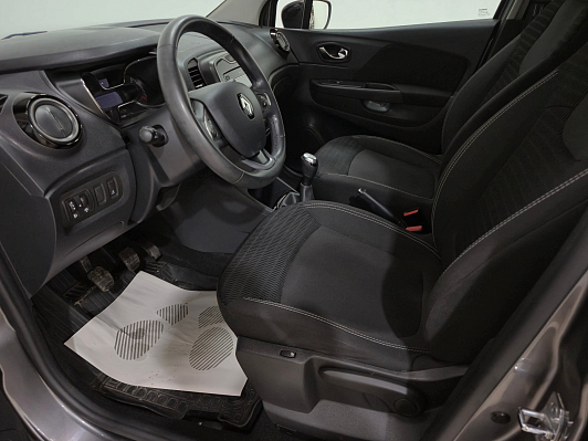 Renault Kaptur Drive, 2019 года, пробег 66196 км