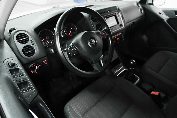 Volkswagen Tiguan CLUB, 2016 года, пробег 251419 км