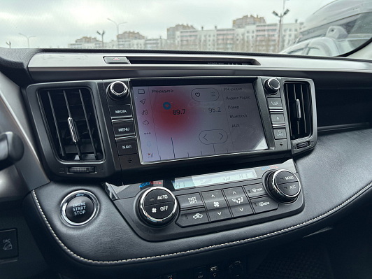 Toyota RAV4 Adventure, 2018 года, пробег 162309 км