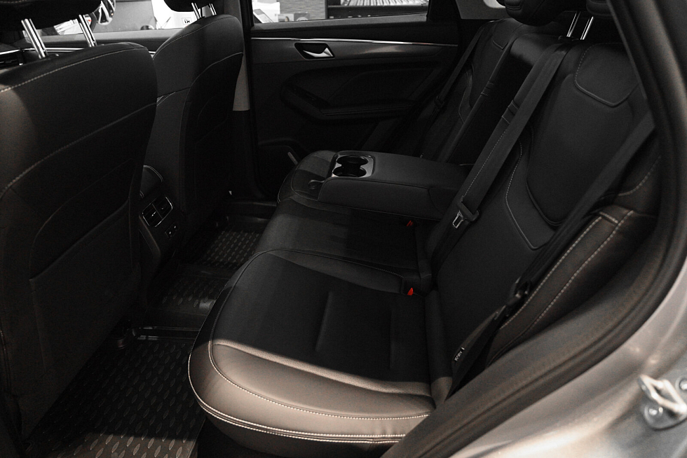 Haval Jolion Премиум, серый