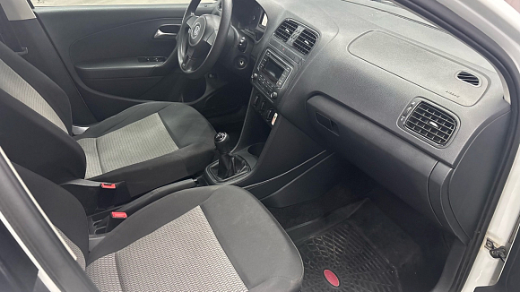 Volkswagen Polo Trendline, 2015 года, пробег 245000 км