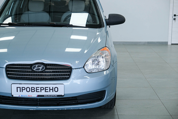 Hyundai Verna GL airbag-passenger BY001104E, 2008 года, пробег 176510 км
