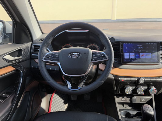 Lada (ВАЗ) Vesta, 2023 года, пробег 17000 км