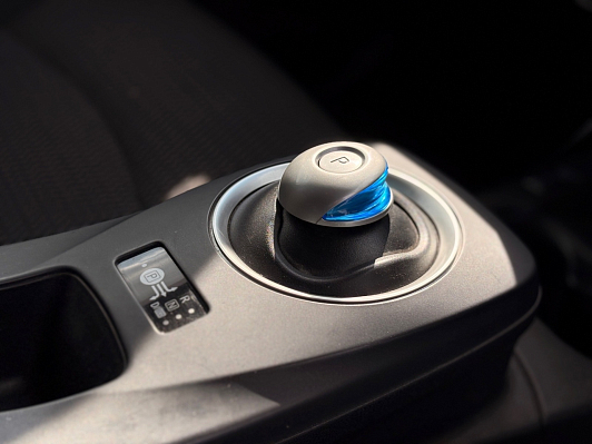 Nissan Leaf, 2014 года, пробег 173827 км