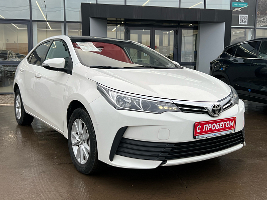 Toyota Corolla Комфорт, 2016 года, пробег 185000 км