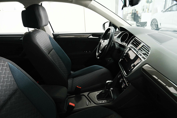 Volkswagen Tiguan CITY, 2019 года, пробег 81381 км