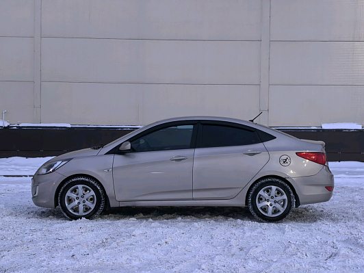 Hyundai Solaris, 2012 года, пробег 172194 км