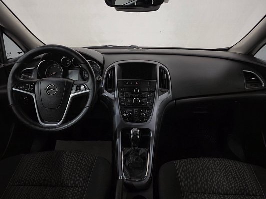 Opel Astra Cosmo, 2013 года, пробег 191865 км