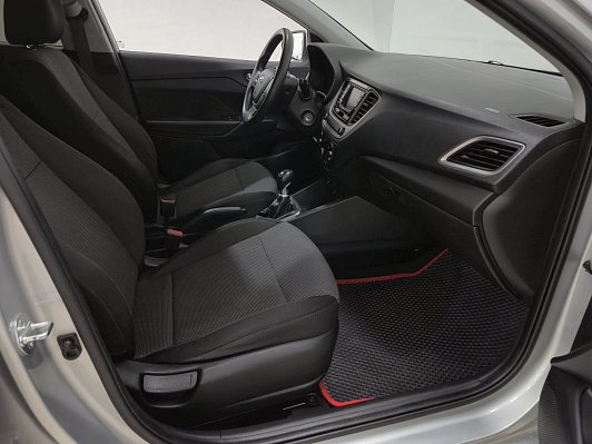Hyundai Solaris Super Series II + 5” Audio, 2018 года, пробег 153379 км