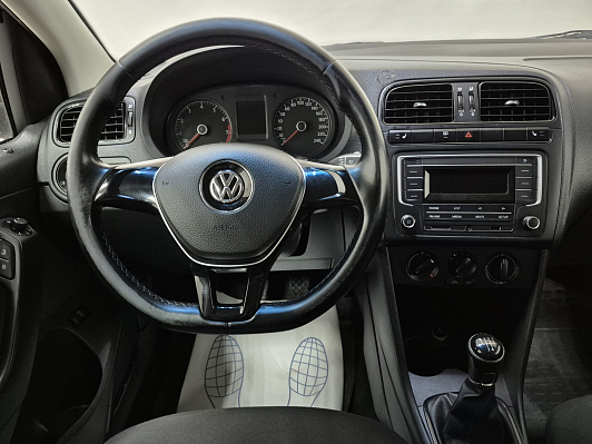 Volkswagen Polo Trendline, 2016 года, пробег 142281 км