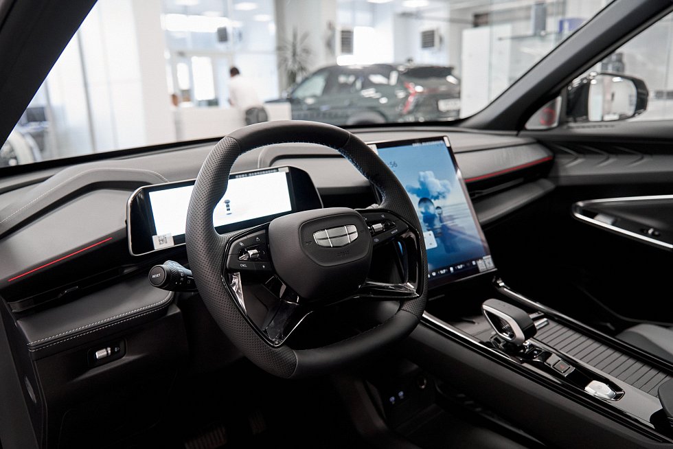 Geely Cityray Флагман, серебряный