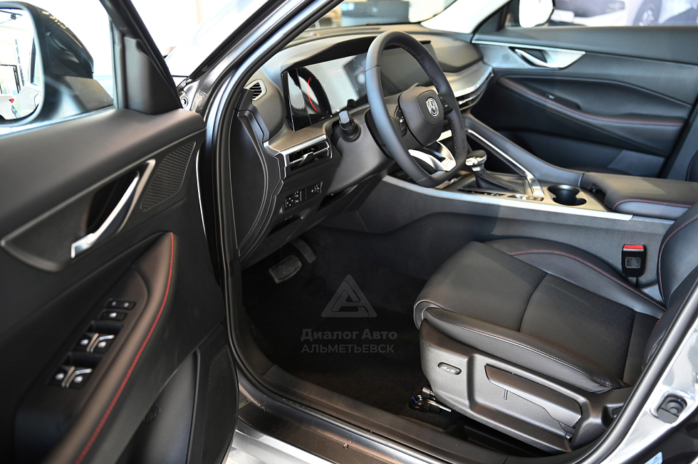 Changan CS35 Plus Техно, серебряный