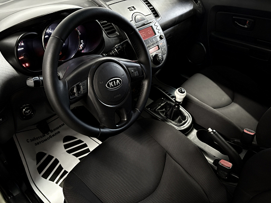 Kia Soul Luxe, 2010 года, пробег 343000 км