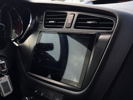 Kia Ceed Luxe, 2013 года, пробег 192700 км