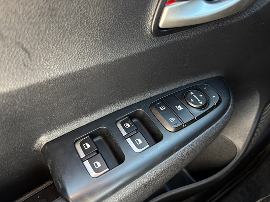 Kia Rio Comfort, 2019 года, пробег 137557 км