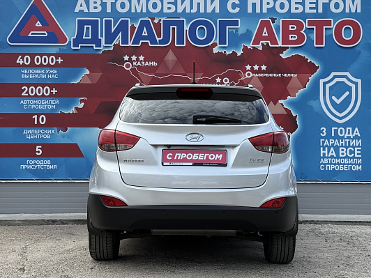 Hyundai ix35 Classic, 2012 года, пробег 195500 км