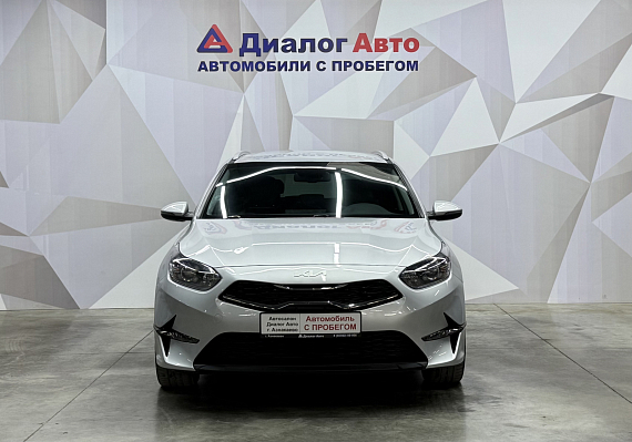 Kia Ceed Prestige, 2021 года, пробег 65706 км