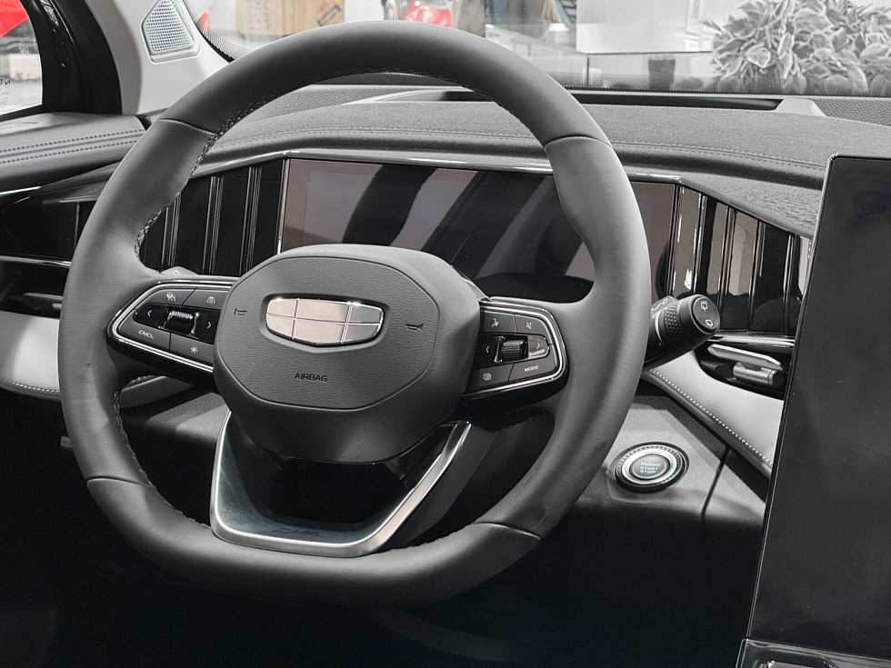 Geely Atlas Люкс, зеленый