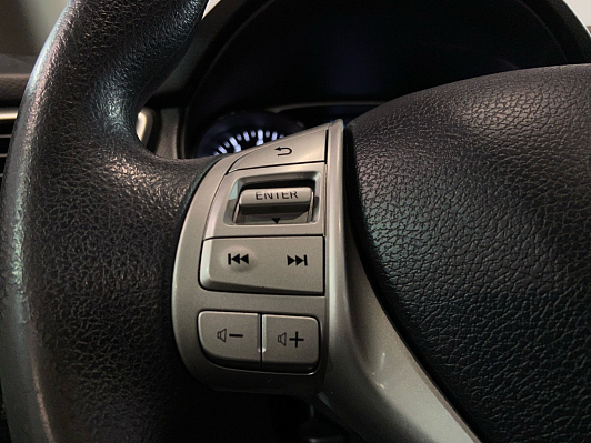 Nissan X-Trail XE, 2015 года, пробег 96001 км