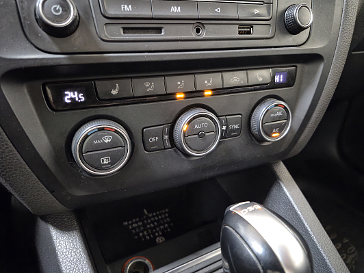 Volkswagen Jetta Comfortline, 2015 года, пробег 155101 км