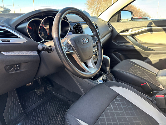 Lada (ВАЗ) Vesta Luxe Multimedia, 2019 года, пробег 88910 км