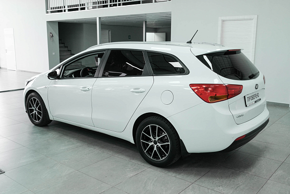 Kia Ceed Classic, 2013 года, пробег 171000 км