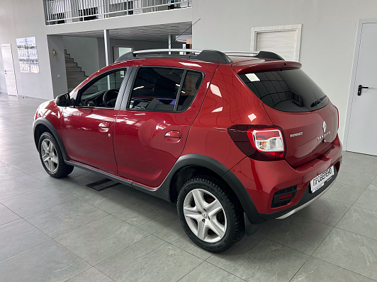 Renault Sandero, 2017 года, пробег 158000 км