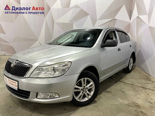 Skoda Octavia, 2010 года, пробег 205000 км