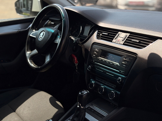 Skoda Octavia, 2014 года, пробег 194400 км